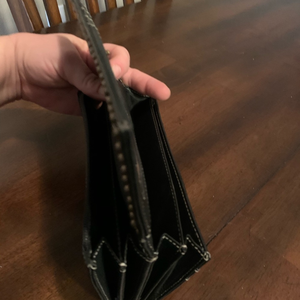 Different style wallets
